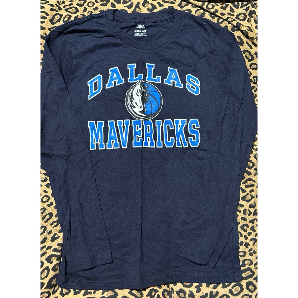 NEW NBA Apparel Boys Longsleeve Dallas Mavericks Tee, M 10/12